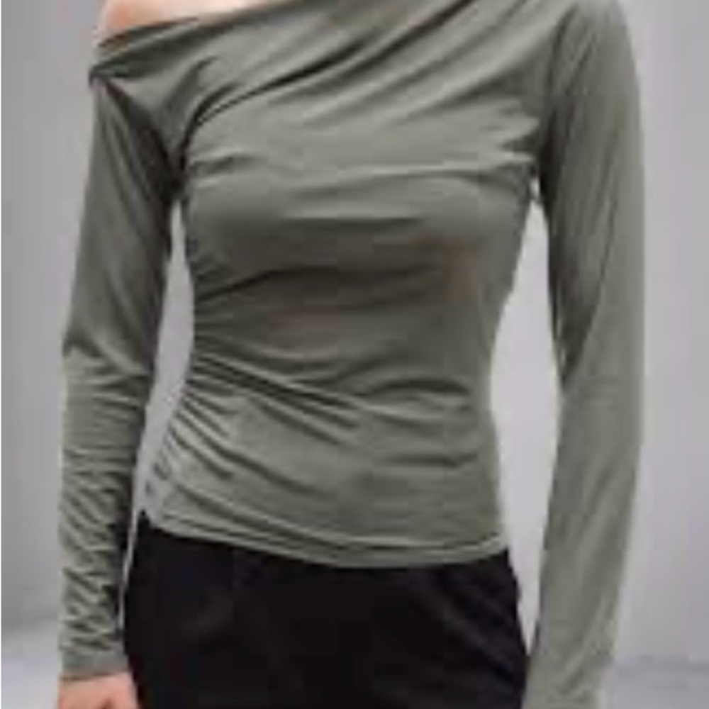 Pink Rose Olive Off-Shoulder Long Sleeve Blouse
